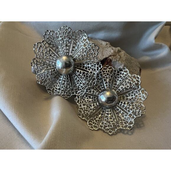 Sarah Coventry "Fan Fare" Silver Tone Clip Earrings Huge Lacy Filigree Style EUC - Picture 1 of 5